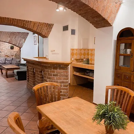 Prague Apartment *